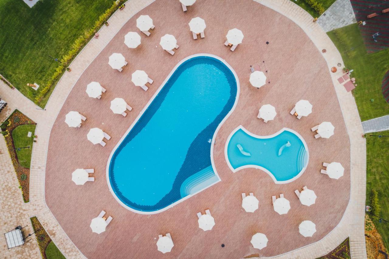 Spa Complex Belchin Spring 외부 사진