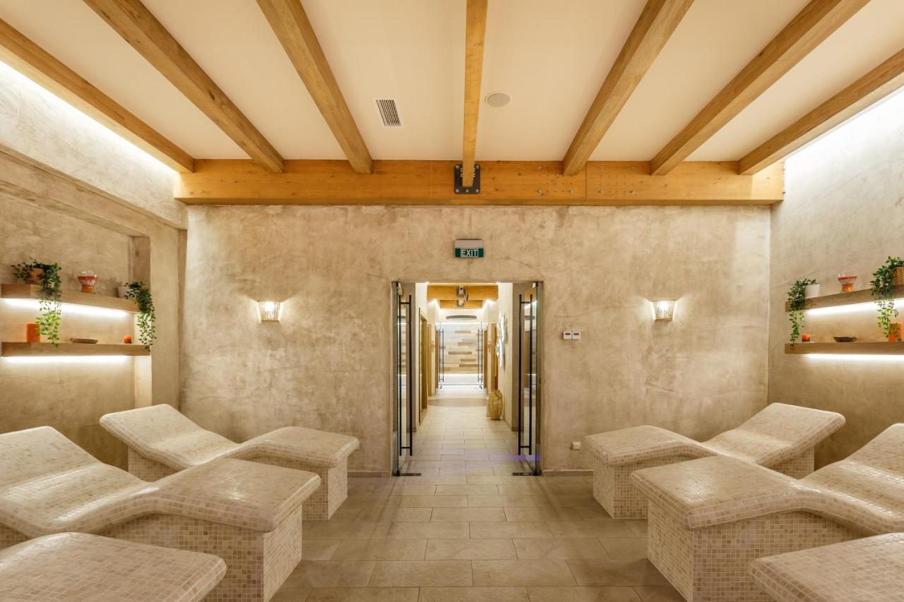 Spa Complex Belchin Spring 외부 사진